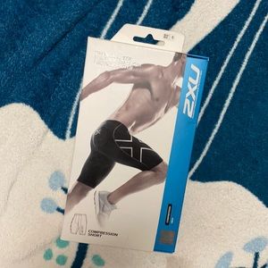 2XU Men’s S.  Compression short.  Black